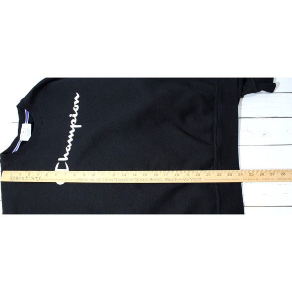 Champion Black Sweatshirt Men's XL Crewneck Long Sleeve Logo Outdoors - Picture 9 of 9